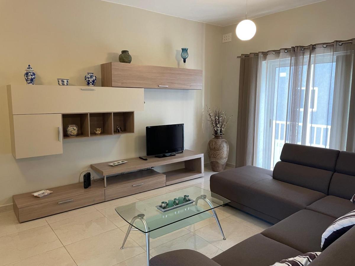 Verdi Apartment - Spacious Modern Apartment, Close To Valletta Santa Vennera Exterior photo