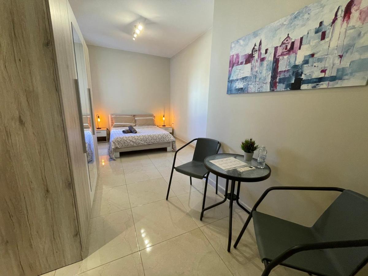 Verdi Apartment - Spacious Modern Apartment, Close To Valletta Santa Vennera Exterior photo